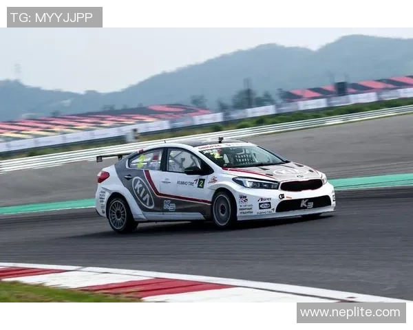 福塔雷萨与沙佩科恩最新对阵分析及赛季表现回顾